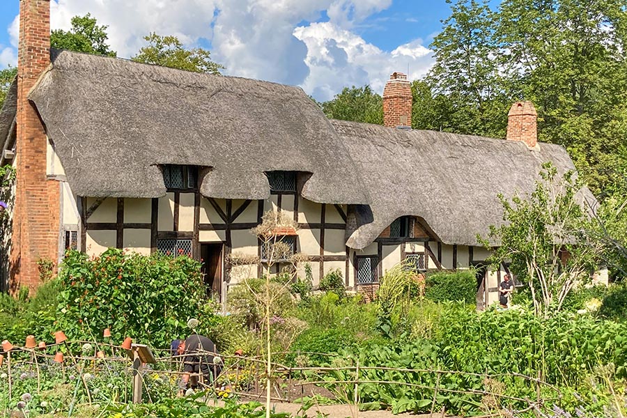 Domy szachulcowe – charakterystyczna architektura i możliwości renowacji